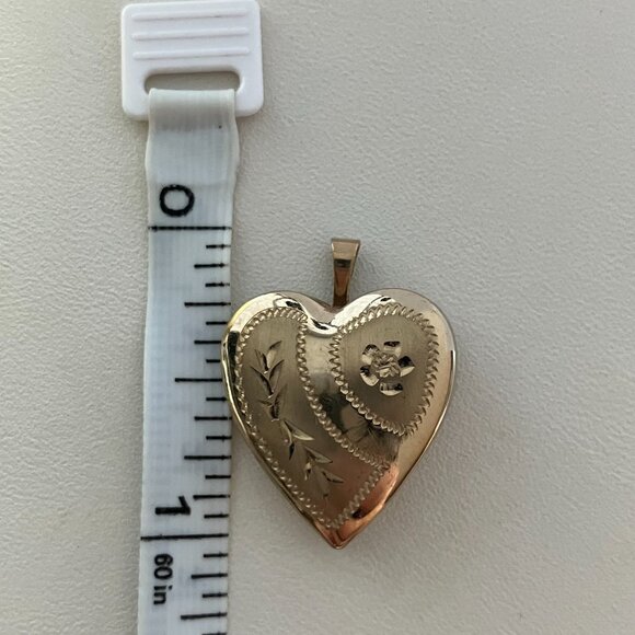 14 k Gold Fill Vintage Heart Locket Pendant - Picture 3 of 8
